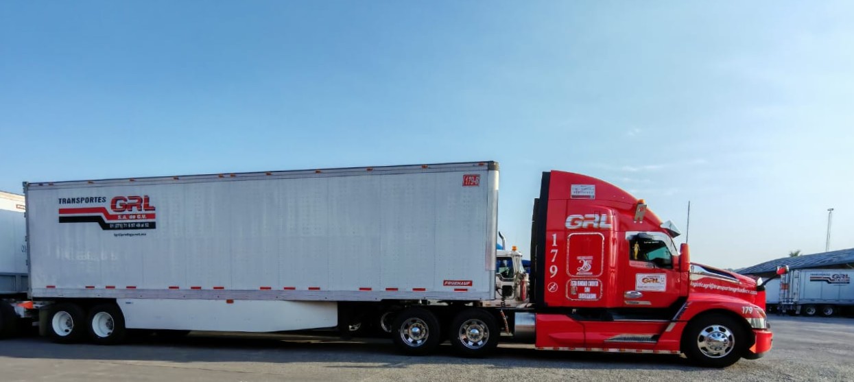 Camiones GRL 3